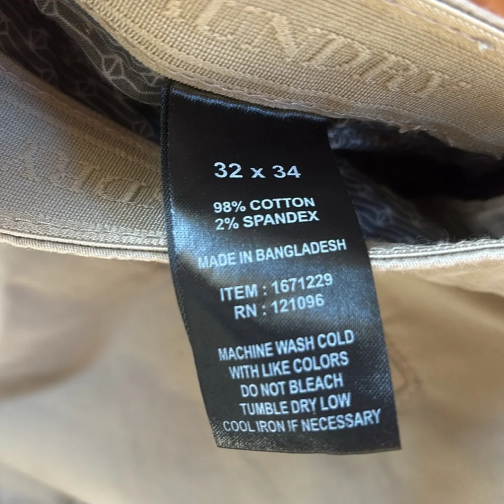 NEW English Laundry Flat Front Tan Chinos Khakis Slimmer Straight Leg Size 32x34